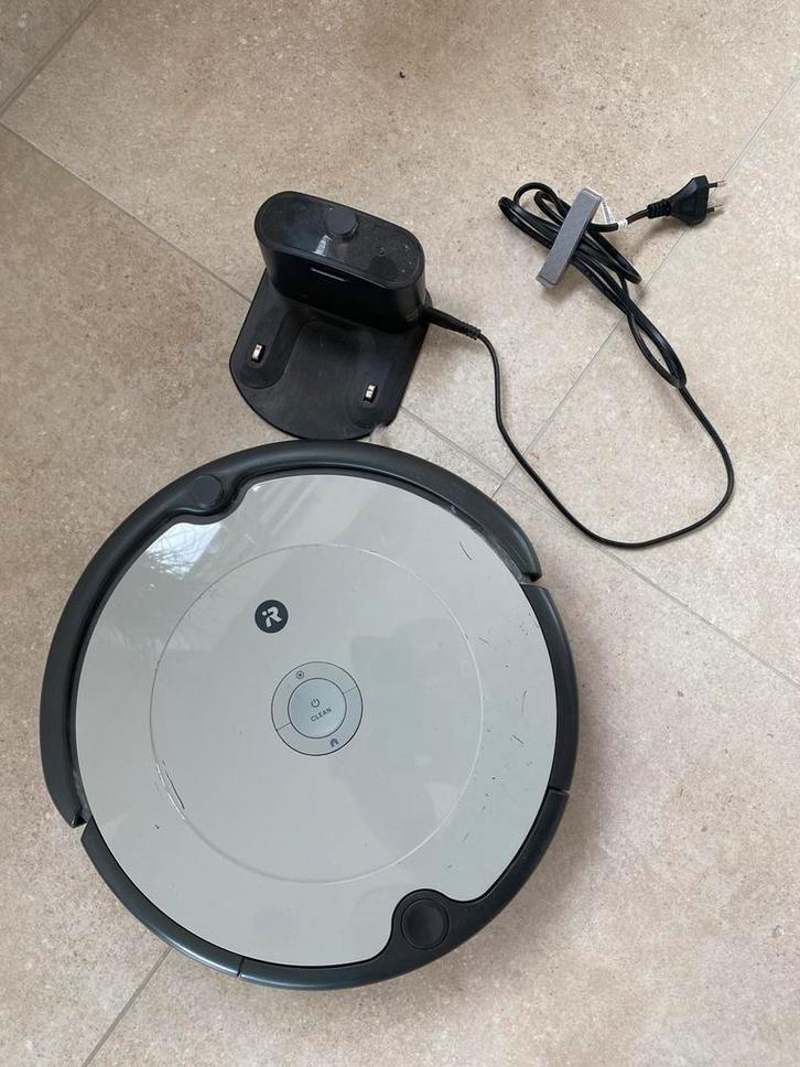 Irobot roomba 698, Elektronische apparatuur, Stofzuigers, Zo goed als nieuw, Ophalen of Verzenden