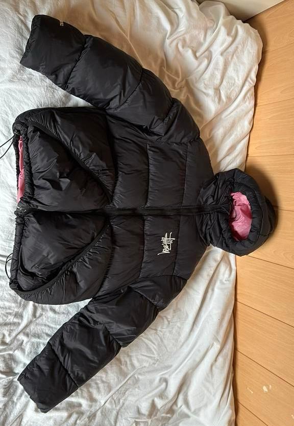 Stüssy jas / jacket puffer, Kleding | Dames, Jassen | Winter, Zo goed als nieuw, Ophalen of Verzenden