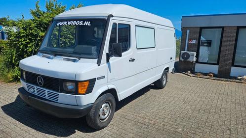 Mercedes 208 d tn, Auto's, Bestelwagens en Lichte vracht, Bedrijf, Diesel, Ophalen