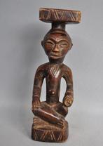 Statue un peu plus ancienne du roi Ndop, KUBA, RD Congo, ver, Antiquités & Art, Art | Sculptures & Bois, Enlèvement ou Envoi