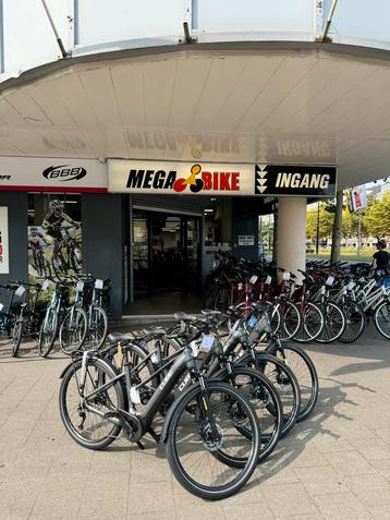 Cube Touring Hybrid One 500 Hybride E-Bike NU 1999 beschikbaar voor biedingen