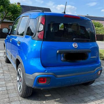 Fiat Panda Hybrid Cross bleu (2023), Achat, Vitres électriques, 4 portes, Panda