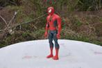 figurine marvel avanger spiderman abimée 29cm (5), Enlèvement ou Envoi, Utilisé, Autres types