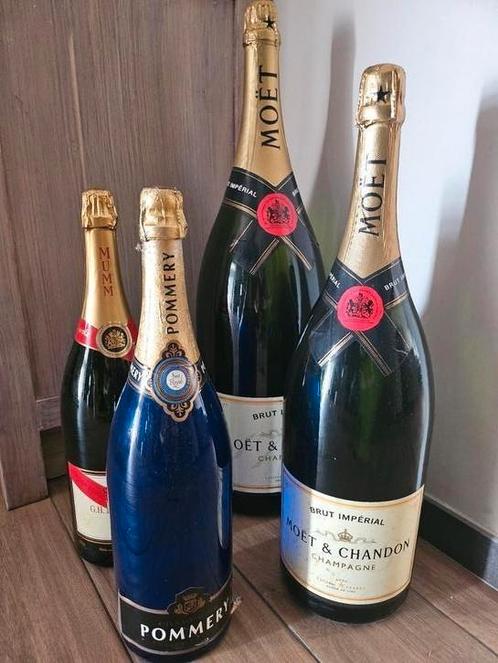 Superbes bouteilles géantes de champagne – Décoration de, Verzamelen, Wijnen, Gebruikt, Champagne, Ophalen
