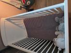 Houten kinderbed, Kinderen en Baby's, Ophalen, Zo goed als nieuw, Matras