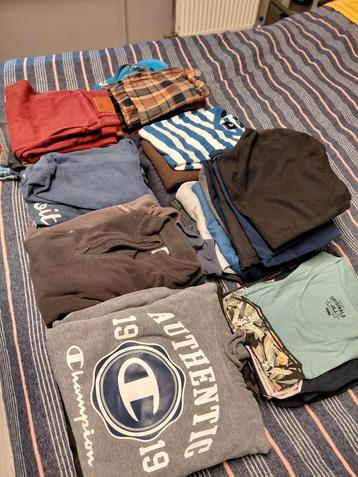 Lot herenkleding maat s beschikbaar voor biedingen