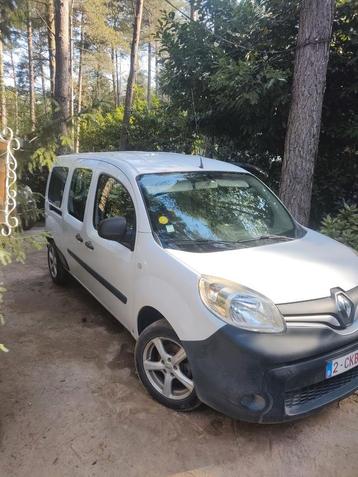 Prachtige Kangoo maxi lichte vracht zetelbed voor vakantie beschikbaar voor biedingen