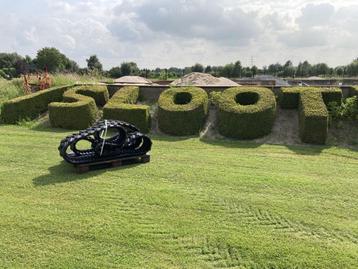 Rhino Rubber Track 300x52.5x86 N beschikbaar voor biedingen