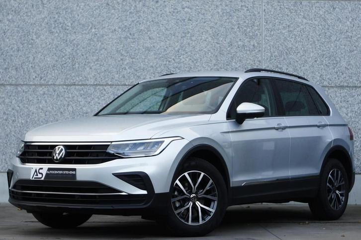 Volkswagen Tiguan Life, Auto's, Volkswagen, Tiguan, ABS, Adaptive Cruise Control, Airbags, Android Auto, Apple Carplay, Bluetooth