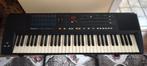 Roland E15, Musique & Instruments, Claviers, Enlèvement, Comme neuf, Roland, Avec pied