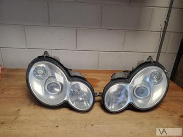 Mercedes C klasse SPORTCOUPE 2000 - 2007 xenon koplamp links beschikbaar voor biedingen