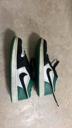 Nike Air Jordan 1 Low groen en wit en zwart maat 44, Ophalen, Zo goed als nieuw, Wit