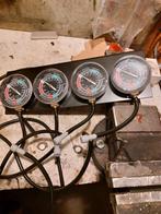 Syncroniseren klokken nog nieuw, Motoren, Ophalen