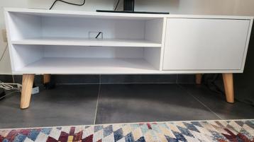 TV stand (40x120x49 cm) - pick up in Gent beschikbaar voor biedingen