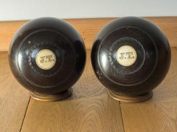 2 bowls vintage (Engels precisiespel) beschikbaar voor biedingen