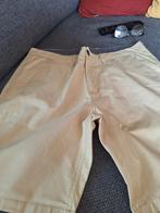 Licht beige bermuda - lichte stof ideaal voor warm weer, Vêtements | Hommes, Pantalons, Enlèvement ou Envoi, Porté, Beige