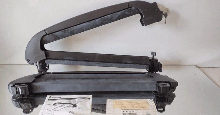 Retro skidragers 4 sets ski's of 2 snowboards dakdrager Mits, Auto diversen, Dakdragers, Nieuw, Ophalen of Verzenden