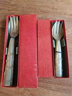 2x vintage  sla setjes vork en lepel uit been, Huis en Inrichting, Keuken | Bestek, Ophalen of Verzenden, Zo goed als nieuw