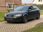 Audi A3 1.6 Benzine 213000 km 1250€ vaste prijs, Auto's, Zwart, Zwart, Bedrijf, Euro 4