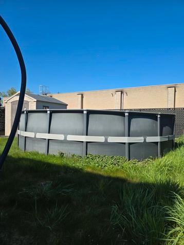 Piscine intex ultra xtr de 5,5 m et 1,32 m de hauteur avec a, Enlèvement ou Envoi
