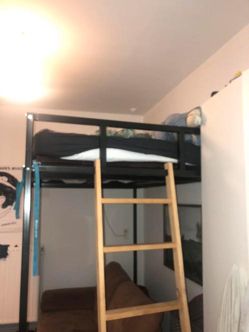 twijfelaar hoogslaper 140x200 (ideaal voor kot), Huis en Inrichting, Slaapkamer | Stapelbedden en Hoogslapers, Zo goed als nieuw