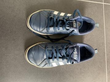 Schoenen blauw Adidas maat 40 beschikbaar voor biedingen