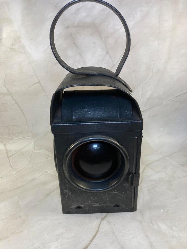 Lanterne de signalisation ferroviaire en métal, Collections, Trains & Trams, Comme neuf, Enlèvement ou Envoi