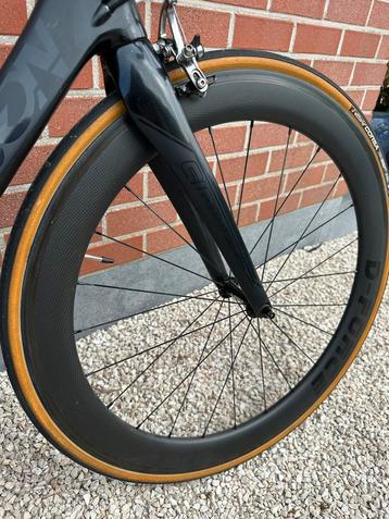 D-force carbon wielset 60 mm velgrem beschikbaar voor biedingen