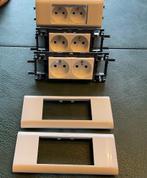 legrand dubbel stopcontact, Ophalen of Verzenden, Gebruikt, Stopcontact