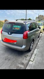 PEUGEOT 5008 - 2011, Auto's, Peugeot, Euro 5, Zwart, 5 deurs, Zilver of Grijs