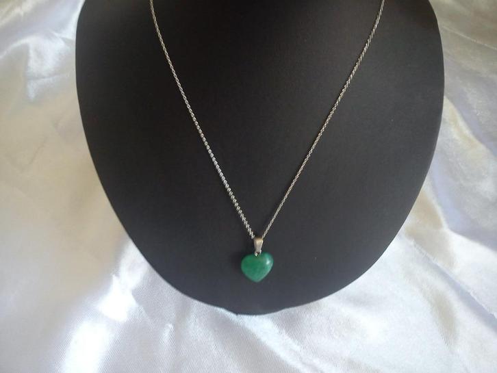 Ketting zilver met Serpentine hartje, Handtassen en Accessoires, Kettingen, Nieuw, Zilver, Groen, Met edelsteen, Met hanger, Verstelbaar