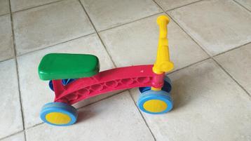 Petit vélo pour enfant beschikbaar voor biedingen