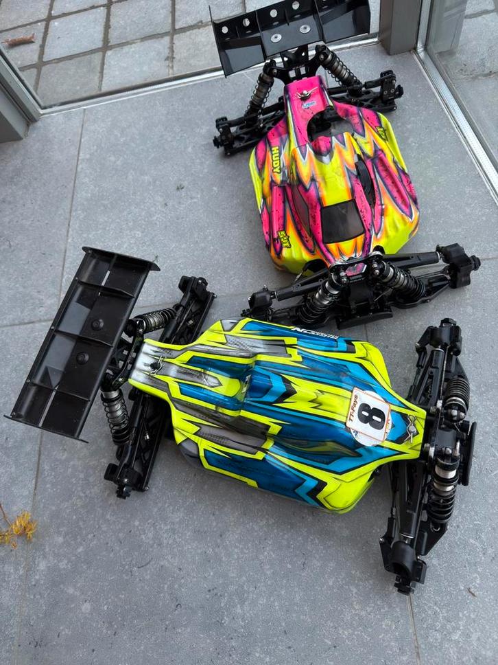 XB8 et XB8E 2024, Hobby en Vrije tijd, Modelbouw | Radiografisch | Auto's, Nitro, Ophalen of Verzenden