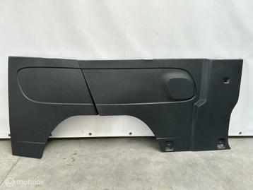 Bekleding Links Renault Traffic 3 769396972R en 769015444R beschikbaar voor biedingen