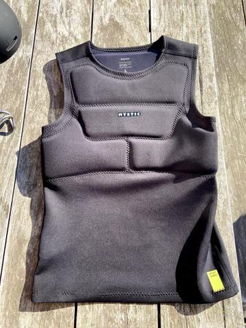 Mystic Impact under vest L beschikbaar voor biedingen