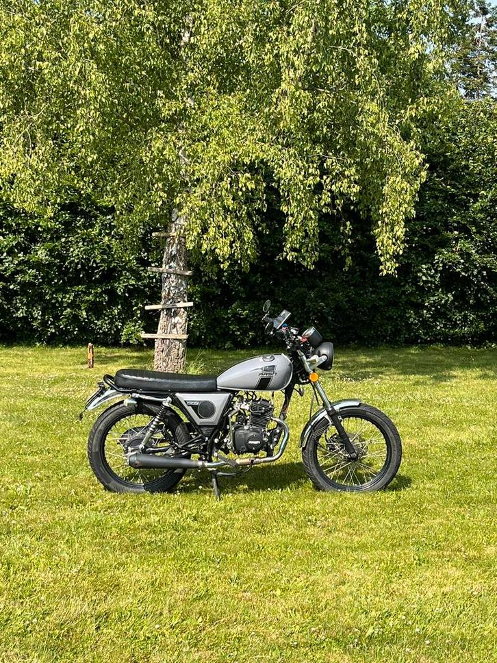 2023 Mash Fifty 50cc, Motoren, Motoren | Mash, Particulier, Naked bike, 11 kW of minder, 1 cilinder, Sportuitlaat