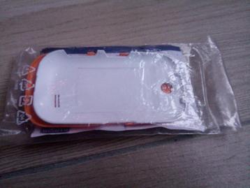 2 hoesjes voor Samsung Corby GT-S3650 beschikbaar voor biedingen