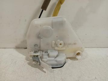 PORTIERVANGER CV ELEKTR. LINKS VOOR Mazda 2 (DJ / DL) beschikbaar voor biedingen