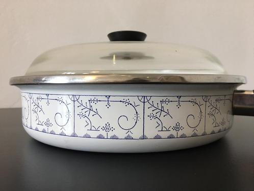 Brabantia braadpan met glazen deksel Boch Copenhague motief, Maison & Meubles, Cuisine | Casseroles & Poêles, Comme neuf, Poêle à frire ou Sauteuse