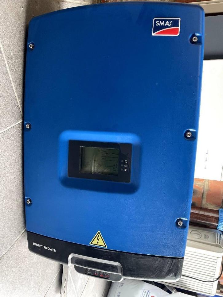 Omvormer SMA voor zonnepanelen, Doe-het-zelf en Bouw, Zonnepanelen en Toebehoren, Gebruikt, Compleet systeem, 200 wattpiek of meer