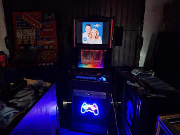 Digitale arcadekast/jukebox. Koopje! beschikbaar voor biedingen