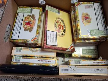 14 houten sigarenkistjes  beschikbaar voor biedingen