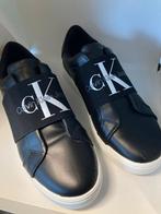 Zwarte instappers dames  " Calvin Klein" maat 40,5, Kleding | Dames, Ophalen of Verzenden, Instappers, Calvin klein jeans, Zo goed als nieuw