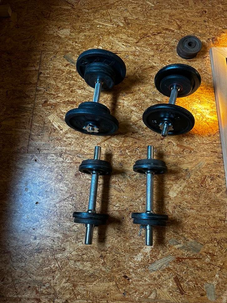 Halterset met gewichten, Sport en Fitness, Fitnessmaterialen, Zo goed als nieuw, Halterset, Ophalen