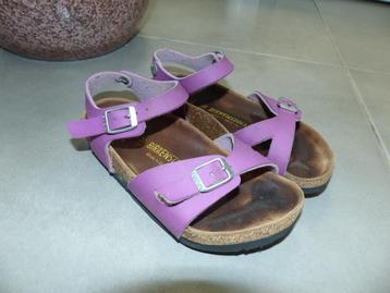 Birkenstock paarse sandalen meisje - maat 30 beschikbaar voor biedingen