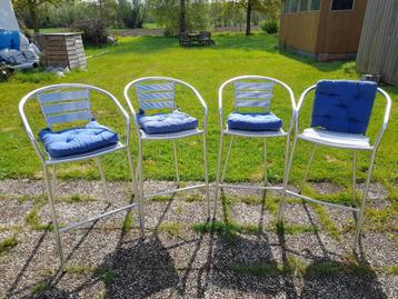 hoge aluminium stoelen 4x met kussens