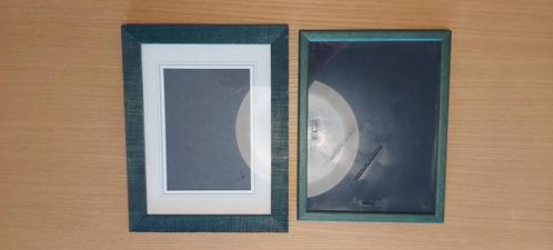 2 groene fotokaders - in prima staat, Huis en Inrichting, Woonaccessoires | Lijsten, Zo goed als nieuw, Minder dan 50 cm, Minder dan 50 cm