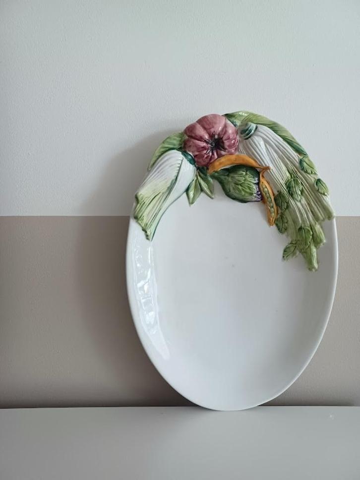 Mid-century Italiaanse serveerschaal. Barbotine. Gemerkt., Antiek en Kunst, Antiek | Keramiek en Aardewerk, Ophalen of Verzenden