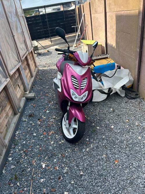 Yamaha Aerox 2005 B klasse, Fietsen en Brommers, Scooters | Yamaha, Gebruikt, Aerox, Klasse B (45 km/u), Tweetakt, Ophalen