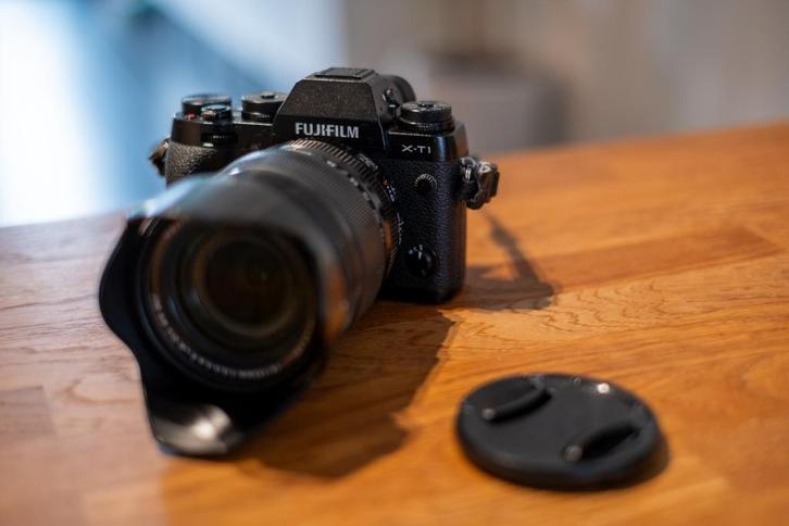 FujiFilm X-T1 body + Fujinon XF 18–135mm lens, Audio, Tv en Foto, Foto | Lenzen en Objectieven, Gebruikt, Standaardlens, Zoom